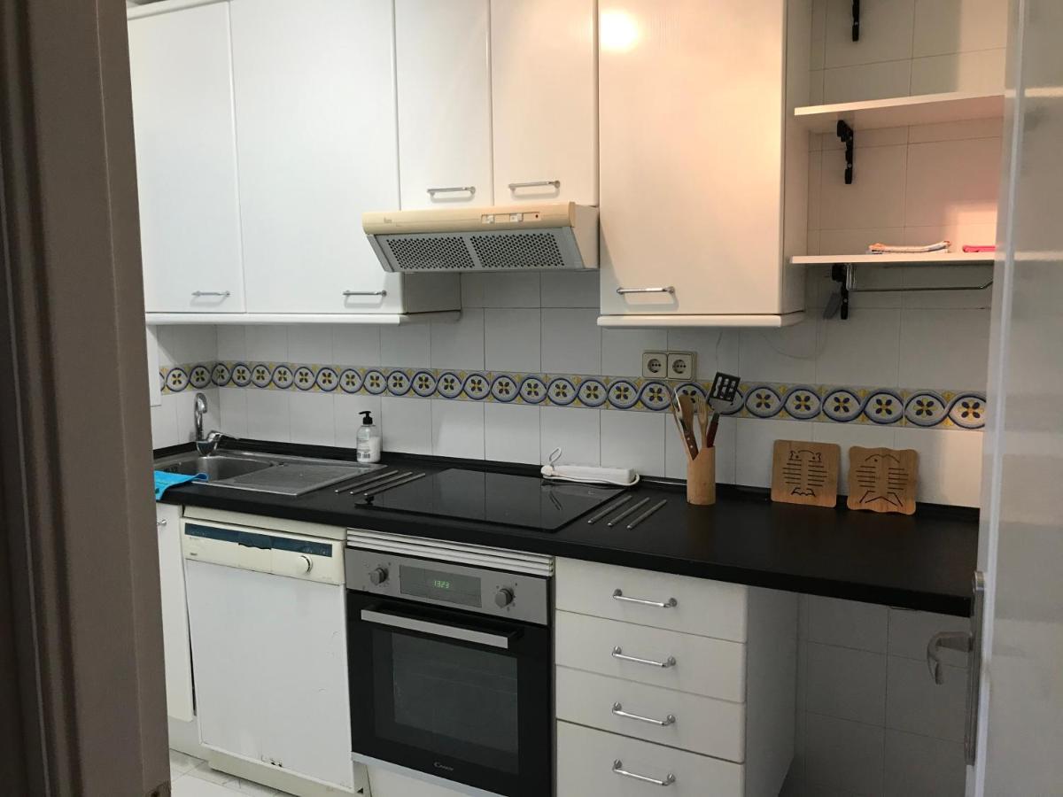 Apartment Costalita, Direct Beach Access, Ground Floor, Salt Water Pool Estepona Exteriér fotografie