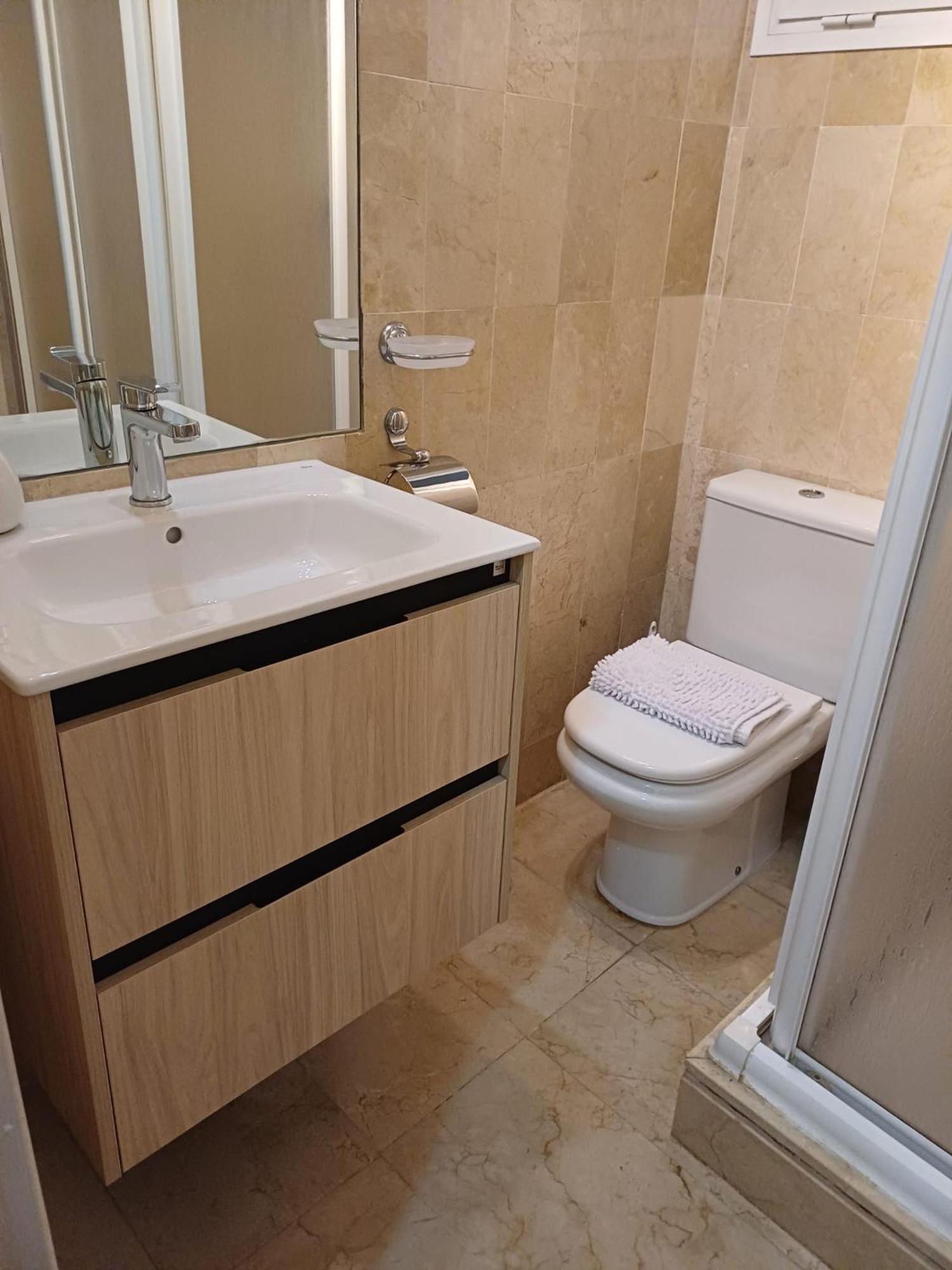 Apartment Costalita, Direct Beach Access, Ground Floor, Salt Water Pool Estepona Exteriér fotografie
